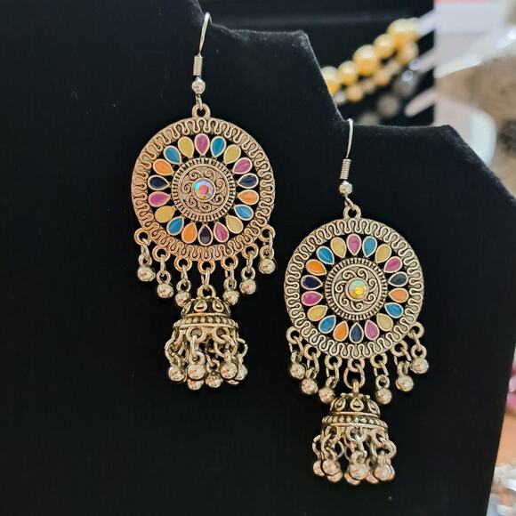 Pierced Boho Hippie Dangle Enamel goldtone pierced Chandelier earrings - Picture 1 of 3